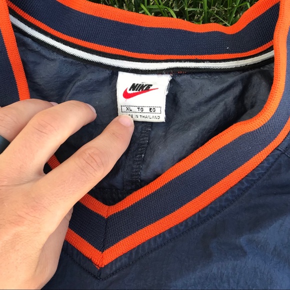 Vintage (1990s) Nike pullover - Picture 2 of 6